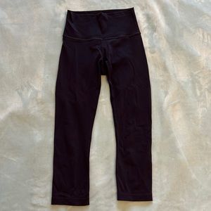 Lululemon Wunder Under High Rise Crop Size 4.
